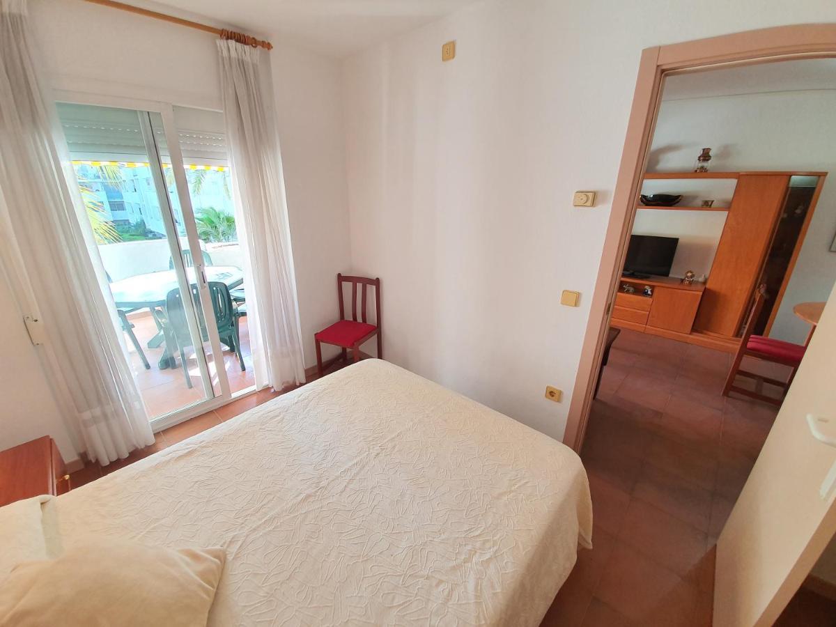 Apartamento Royal Marine Deluxe โรเซส ภายนอก รูปภาพ