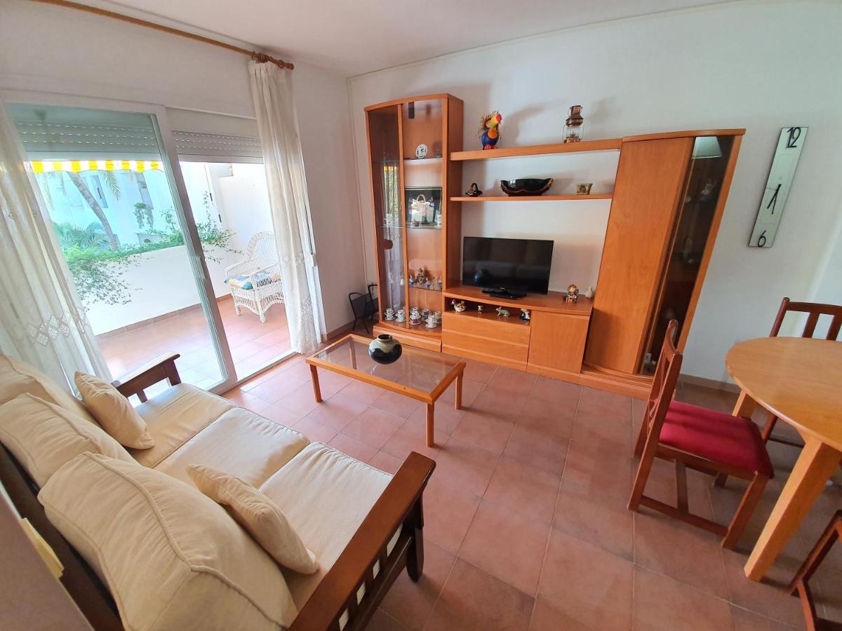 Apartamento Royal Marine Deluxe โรเซส ภายนอก รูปภาพ