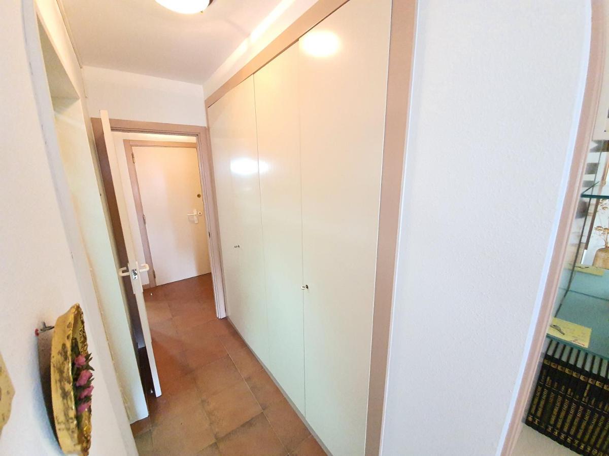 Apartamento Royal Marine Deluxe โรเซส ภายนอก รูปภาพ
