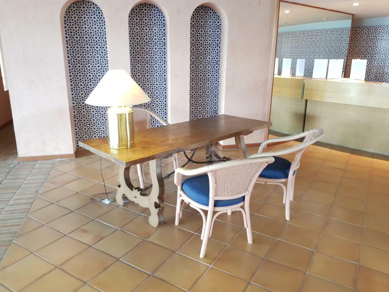 Apartamento Royal Marine Deluxe โรเซส ภายนอก รูปภาพ